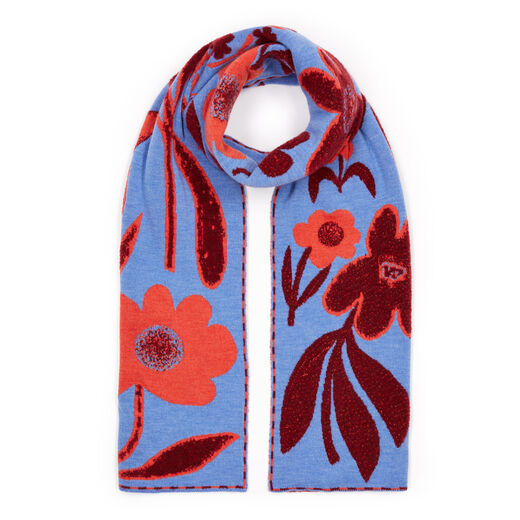 Swinbrook scarf Clematis